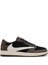 JORDAN RETRO 1 LOW TRAVIS SCOTT