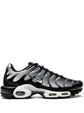 NIKE TN NEGRO PLATA