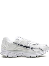 NIKE ZOOM VOMERO 5 BLANCO / PLATEADO