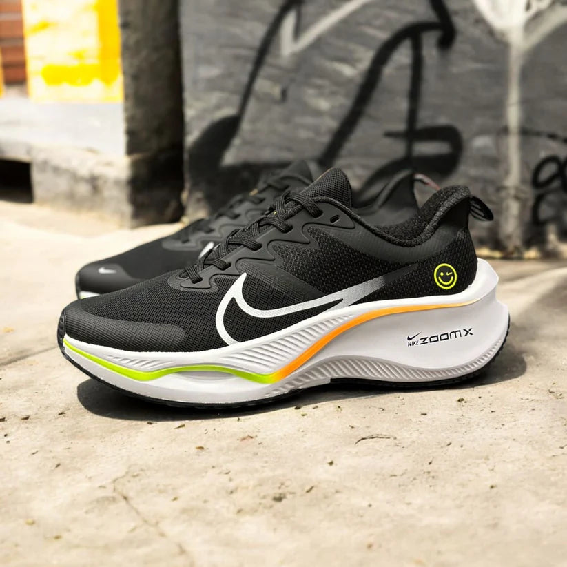 NIKE ZOOM CARITA