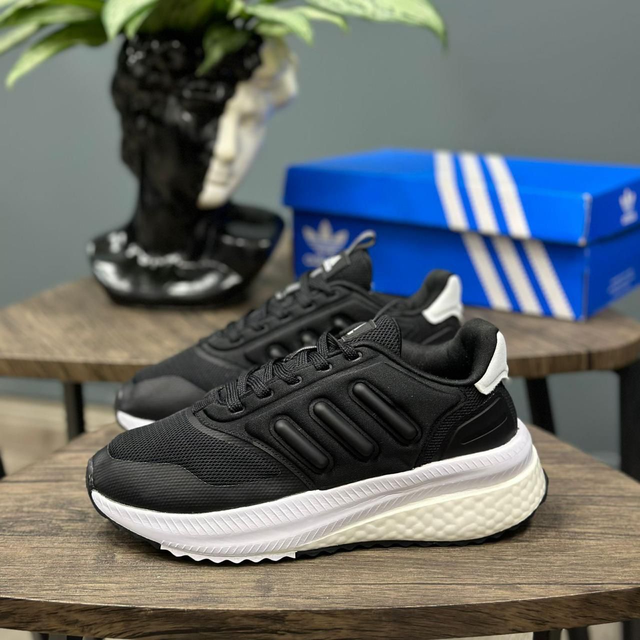 ADIDAS NEGRO