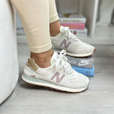NEW BALANCE 574 BEIGE N ROSA
