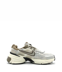 NIKE V2K RUN BEIGE / CAFE