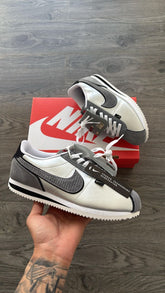 NIKE CORTEZ GRIS