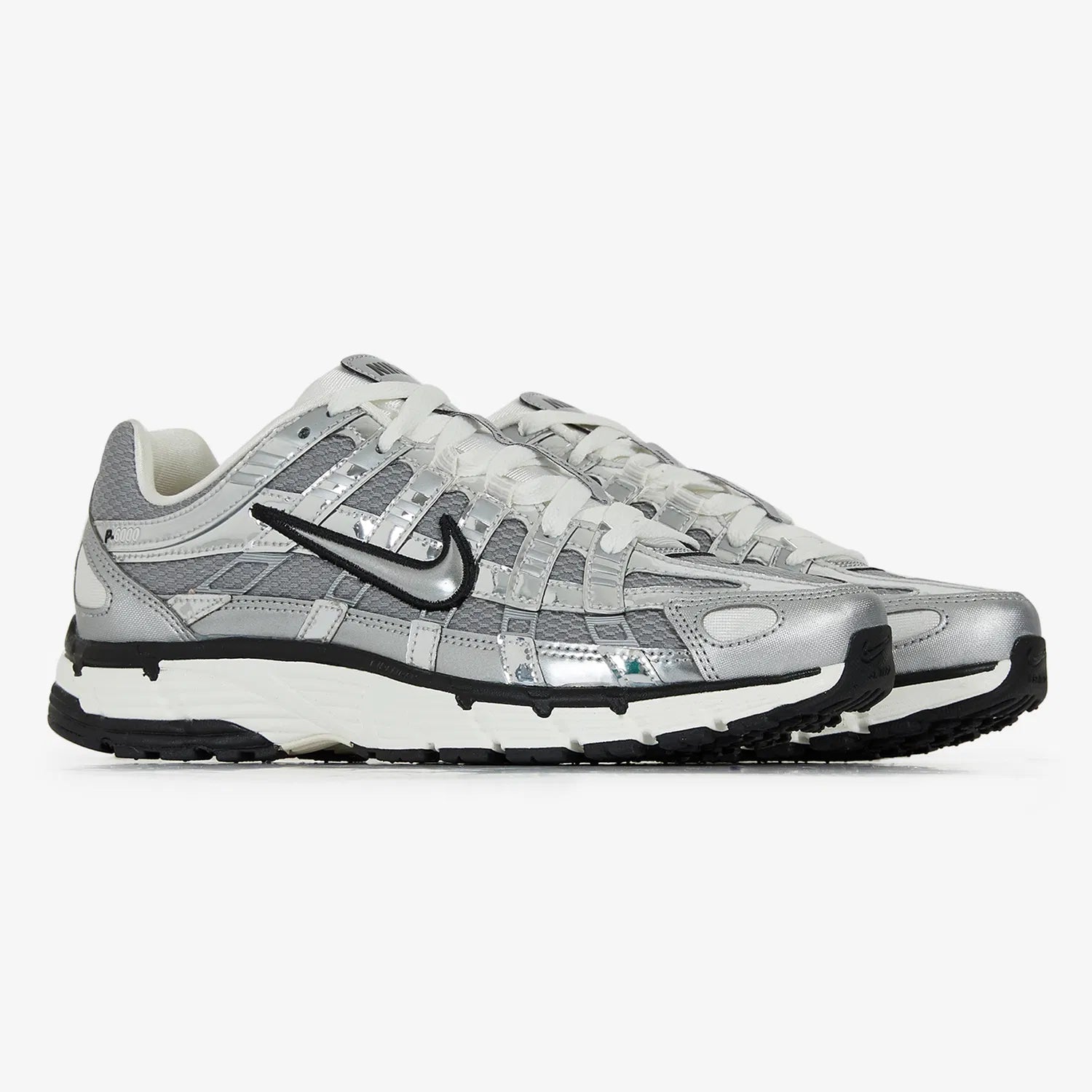 NIKE P6000 PLATEADO