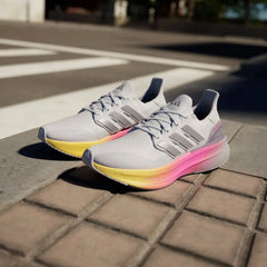 ADIDAS ULTRABOOST BLANCO COLORES
