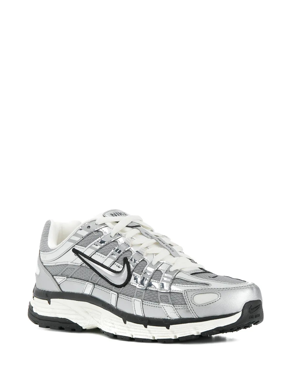 NIKE P6000 PLATEADO