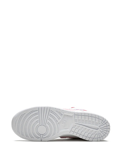 NIKE SB DUNK LOW PARRA
