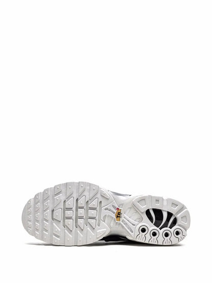 NIKE TN NEGRO BLANCO