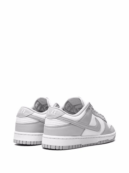 NIKE SB DUNK LOW GRIS/BLANCO