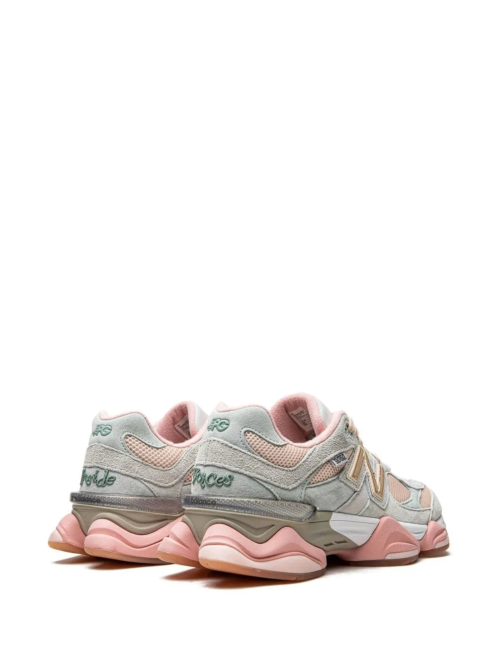 NEW BALANCE 9060 ROSADO