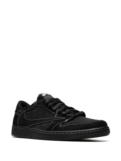 JORDAN SB RETRO 1 LOW TRAVIS SCOTT NEGRA FANTASMA
