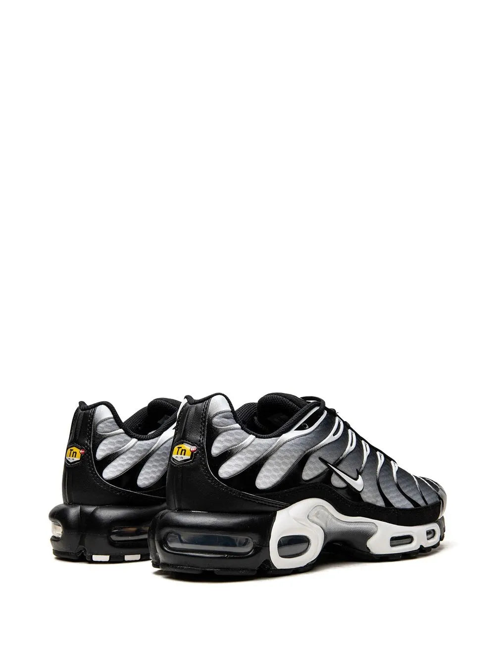 NIKE TN NEGRO PLATA