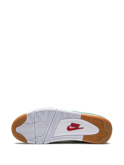 JORDAN RETRO 4 SB BLANCO VERDE PINO