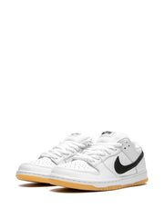 NIKE SB DUNK LOW BLANCO/GOMA/NEGRO