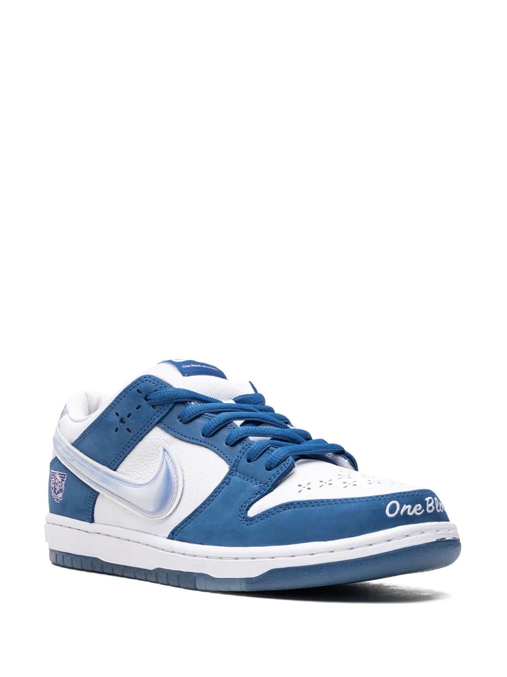 NIKE SB DUNK LOW BORN X RAISED