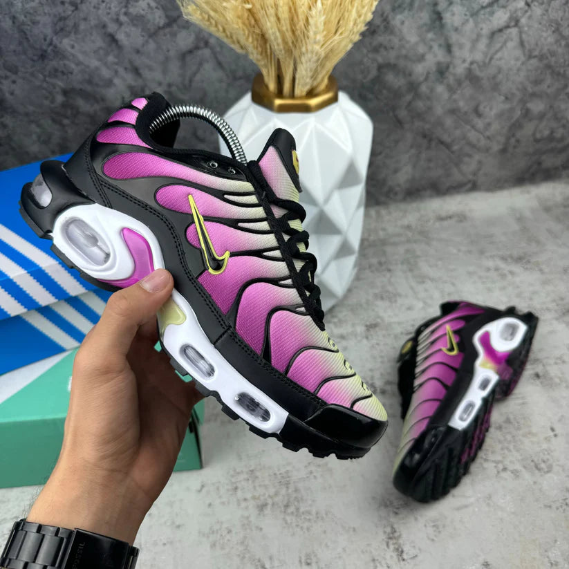 NIKE TN MORADO NEGRO