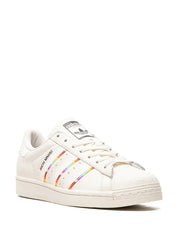 ADIDAS SUPER STAR PRIDE