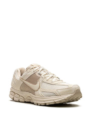 NIKE ZOOM VOMERO 5 BLANCO/BEIGE