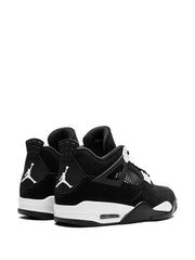 JORDAN RETRO 4 NEGRA / BLANCA