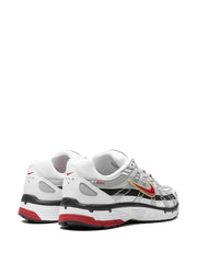 NIKE P6000 GRIS/ROJO
