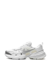 NIKE V2K RUN BLANCO/PLATEADO