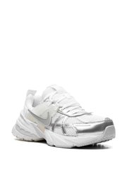 NIKE V2K RUN BLANCO/PLATEADO