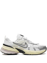 NIKE V2K BLANCA/PLATEADA