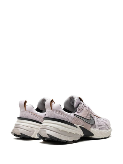 NIKE V2K RUN ROSA