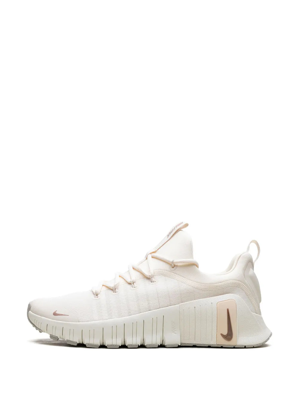NIKE FREE METCON 6 MARFIL PALIDO / HIELO DE GUAYABA / VELA / BRONCE ROJO METALICO