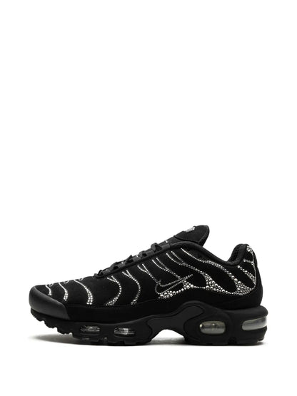NIKE TN NEGRO PERLAS