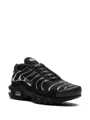NIKE TN NEGRO PERLAS