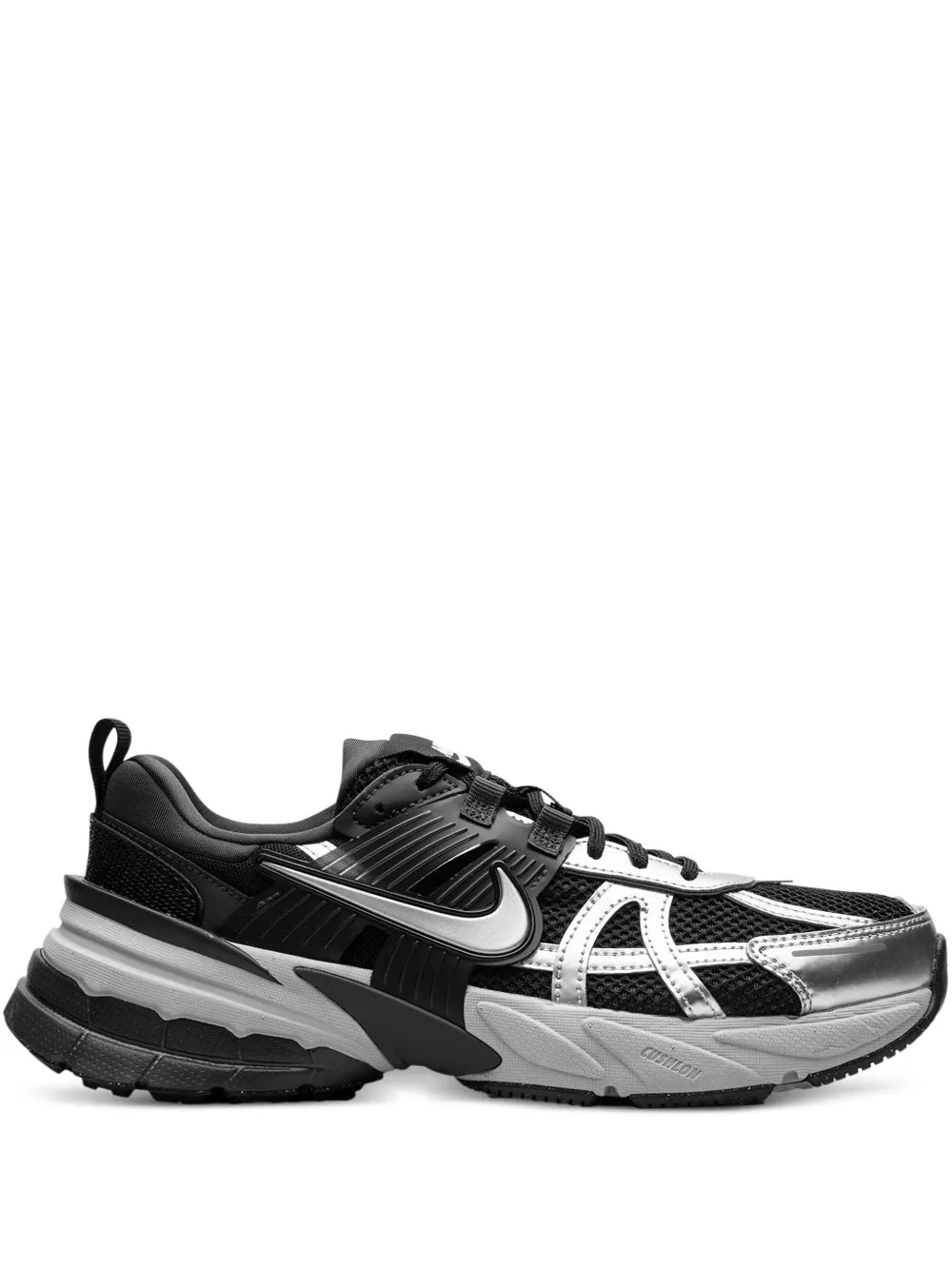 NIKE V2K RUN NEGRO/PLATEADO