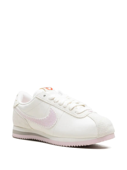 NIKE CORTEZ