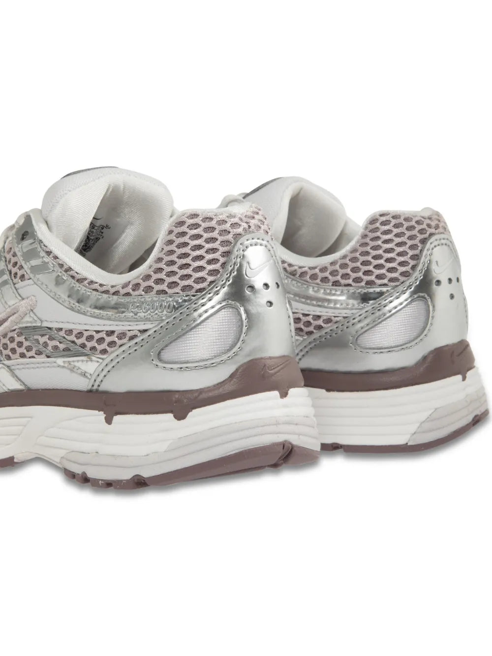 NIKE P6000 BLANCO / PLATEADO / VIOLETA