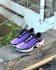 NIKE TN MORADO NEGRO