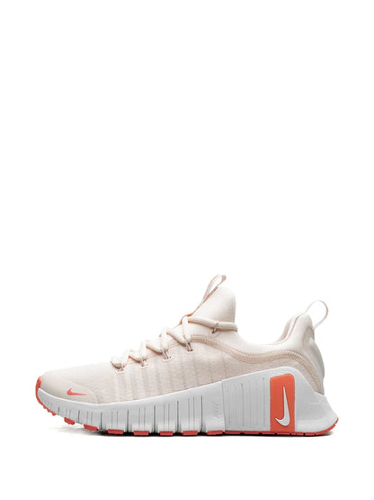 NIKE FREE METCON 6  GUAYABA HIELO / MANGO SILVESTRE CLARO / BLANCO