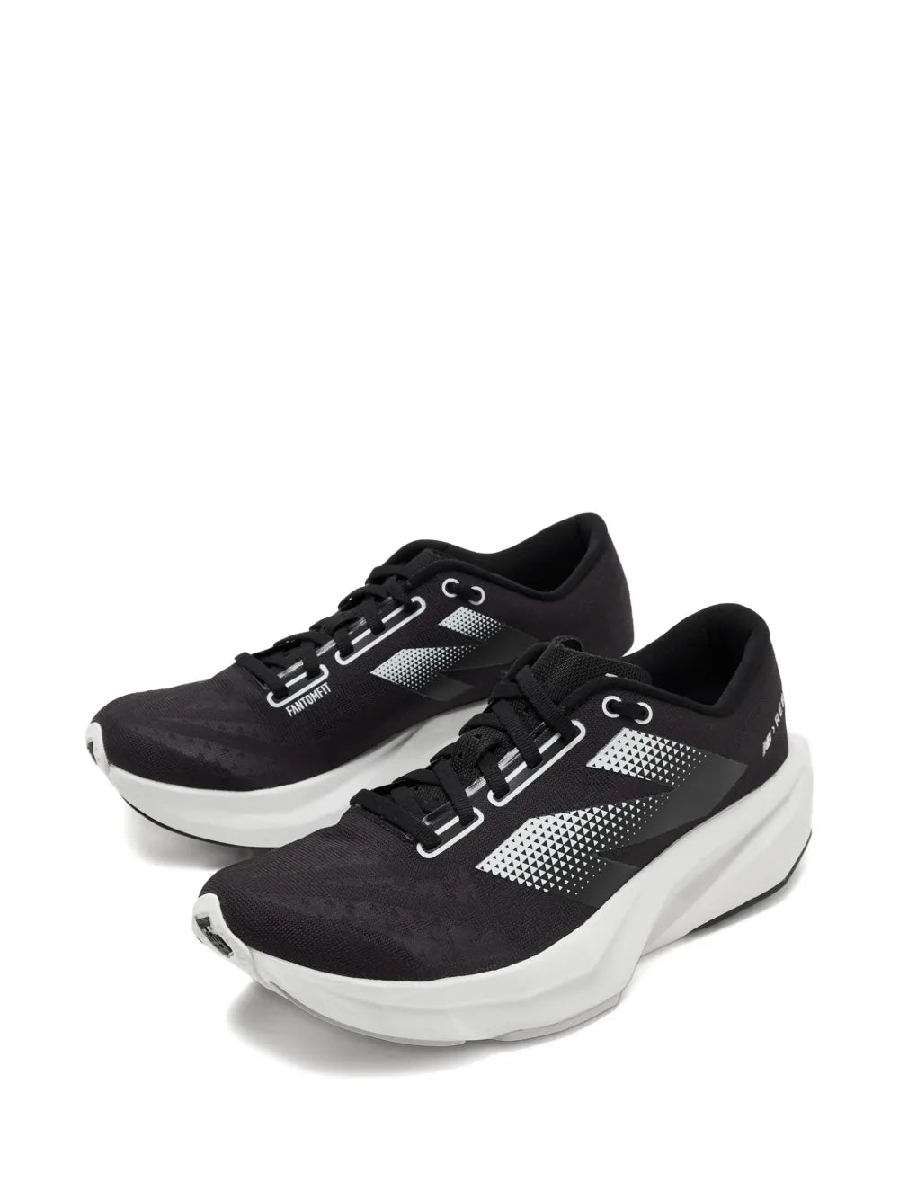 NEW BALANCE ELITE V3 FUELCELL NEGRO