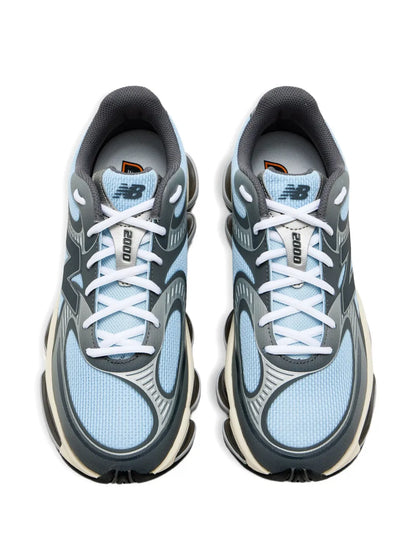 NEW BALANCE ABZORB 2000