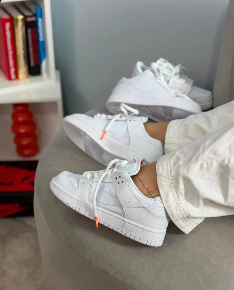 NIKE DUNK BLANCA / NARANJA