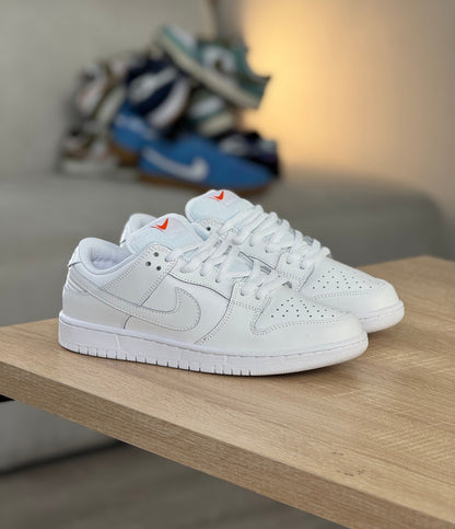 NIKE DUNK BLANCA / NARANJA