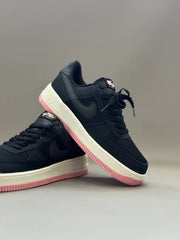 NIKE AF1 AIR FORCE 1 ONE