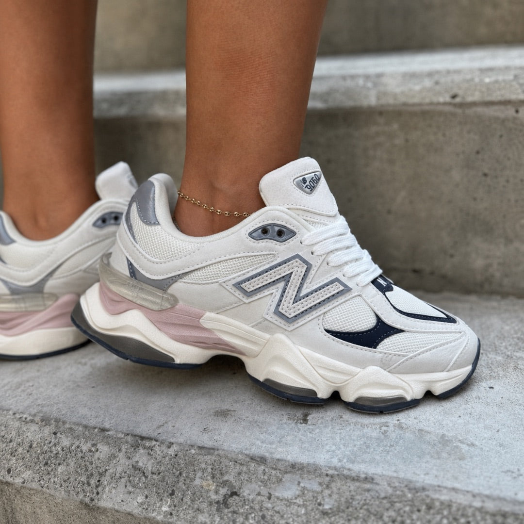 NEW BALANCE 9060 BLANCO / AZUL / PALO ROSA