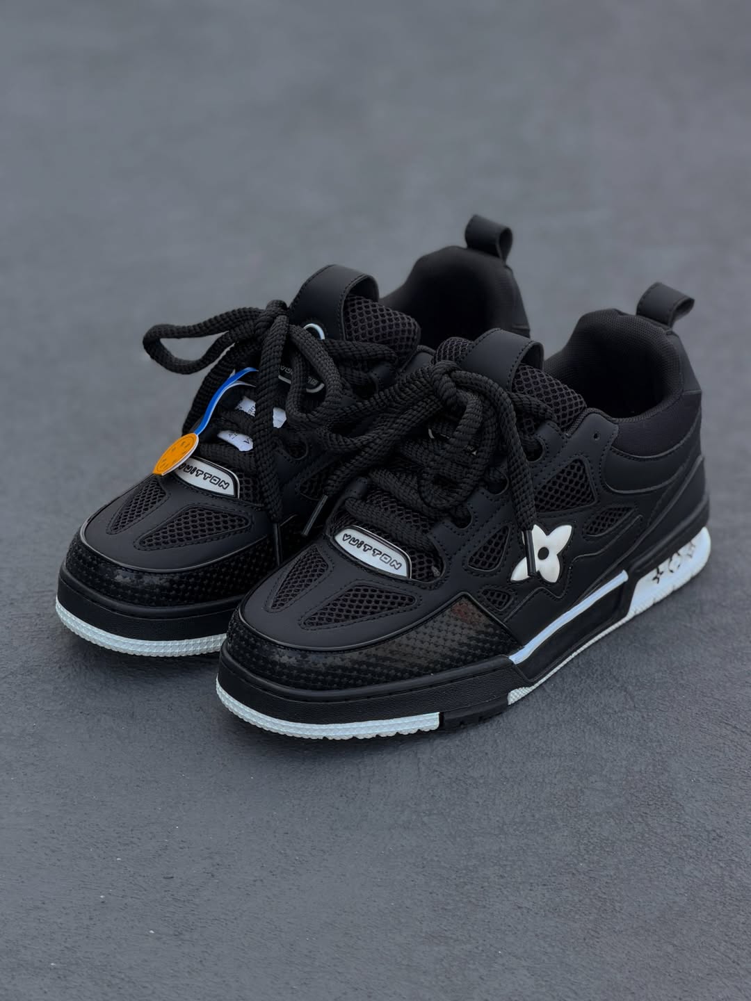 LOUIS VUITTON SKATE NEGRO