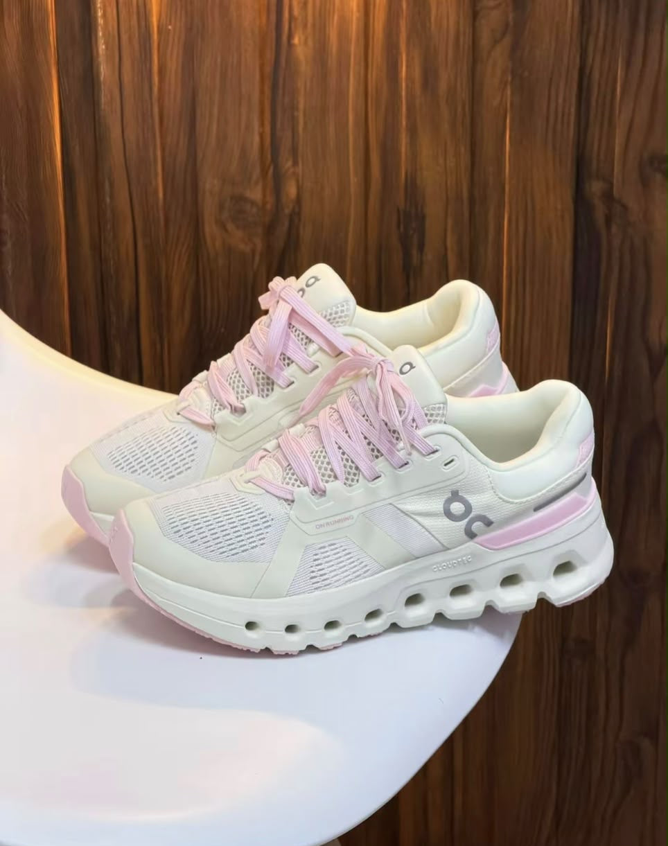 ON RUNNING CLOUDRUNNER 2 BLANCO ROSADO