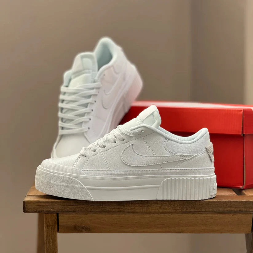 NIKE LEGACY LIFT COURT BLANCO