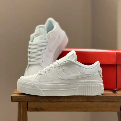 NIKE LEGACY LIFT COURT BLANCO
