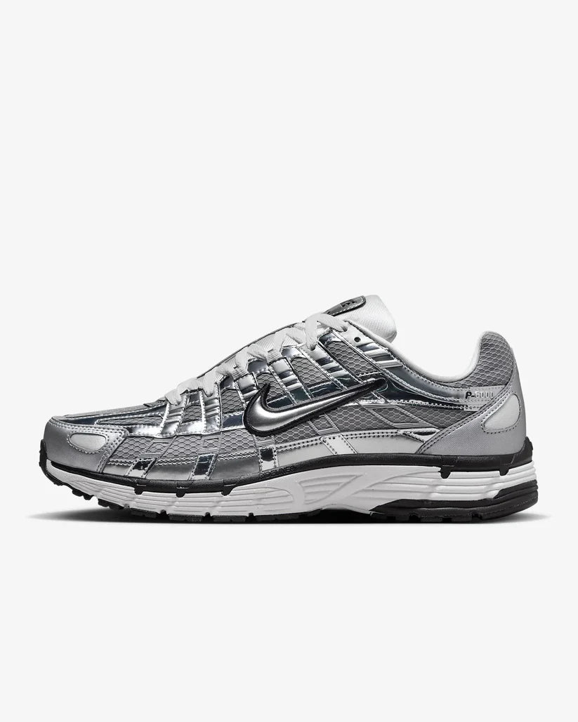 NIKE P6000 PLATEADO
