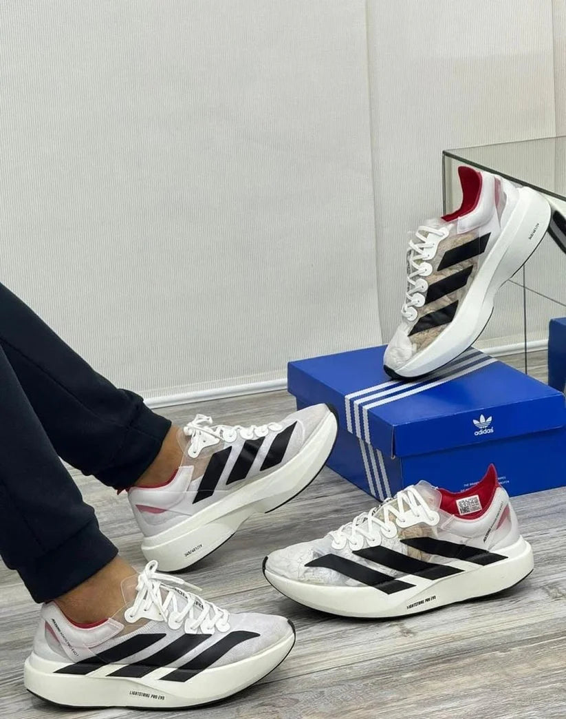 ADIZERO ADIOS PRO EVO 1 BLANCO-NEGRA