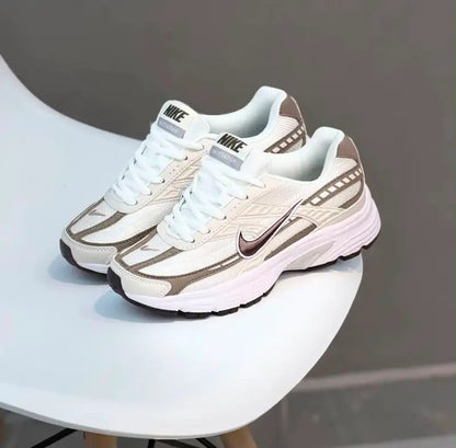 NIKE INITIATOR BEIGE / GRIS